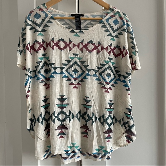 Tribal print Flowy tunic top - Picture 1 of 7